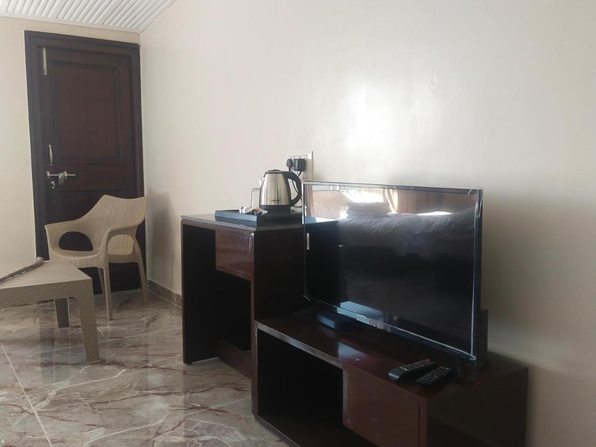 Dhanlaxmi Apartments Σίμλα Εξωτερικό φωτογραφία